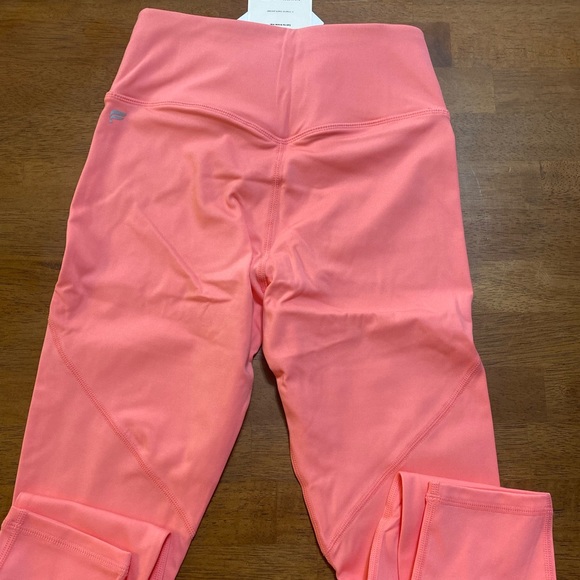Fabletics anywhere high waisted capris - Picture 3 of 5